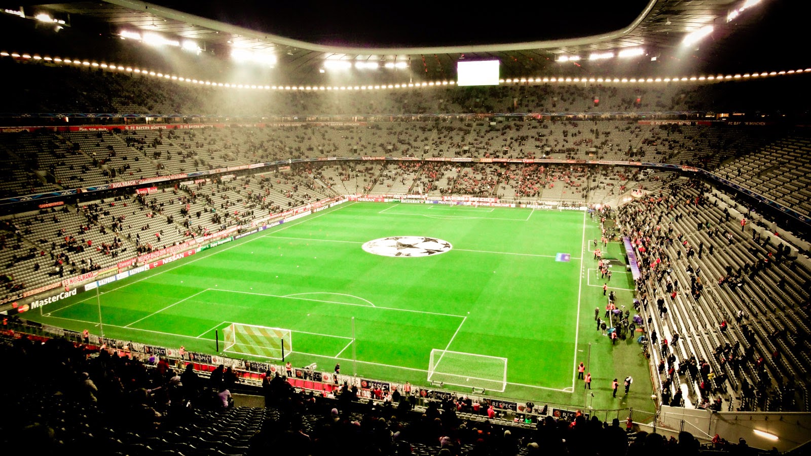 UEFA Champions League: FC Bayern München vs. AS Rom | Photo © Gerhard Piringer/autofilou.at