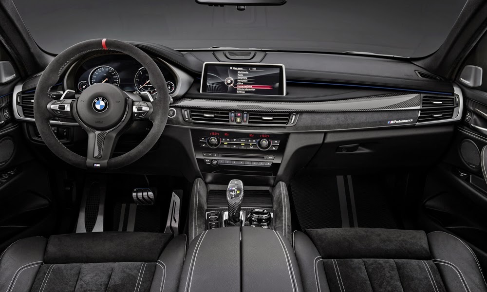2015 BMW X6 w/ BMW M Performance Parts | Photo © BMW AG