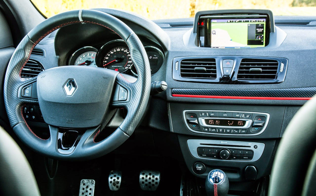2014 Renault Mégane R.S. 265 | Photo © Christoph Adamek/autofilou.at