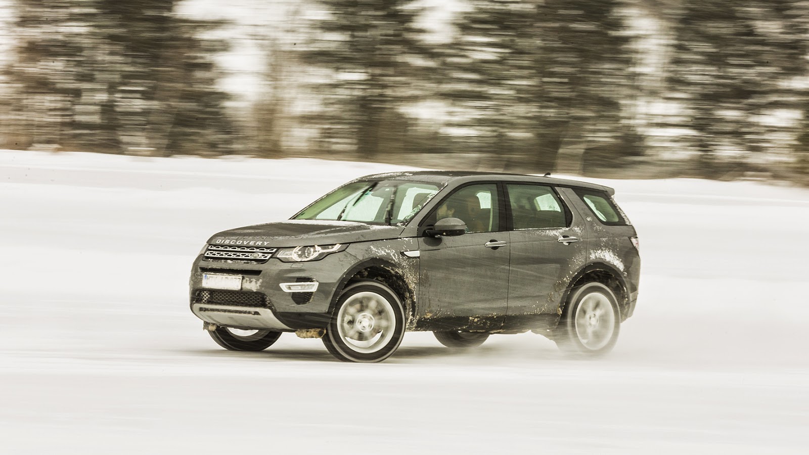 2015 Land Rover Discovery Sport | Photo © Land Rover Österreich/Alexander Seger