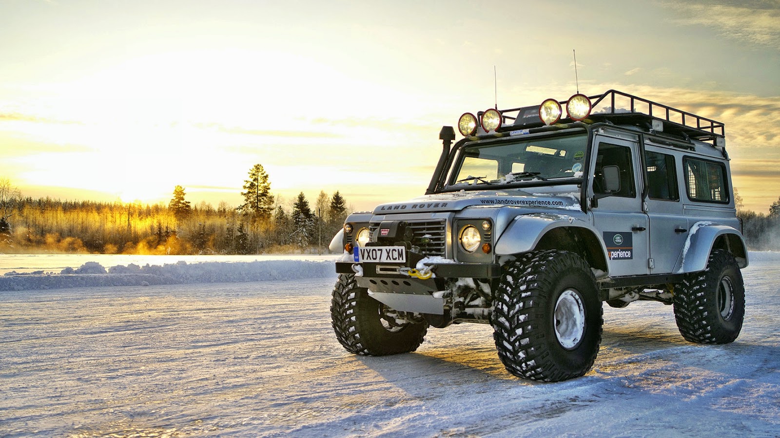 Land Rover Defender Big Foot | Photo © Jaguar Land Rover