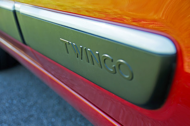 2015 Renault Twingo Intens SCe 70 Stop & Start | Photo © Tizian Ballweber/autofilou.at