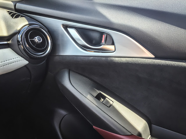 2015 Mazda CX-3 | Photo © Gerhard Piringer/autofilou.at