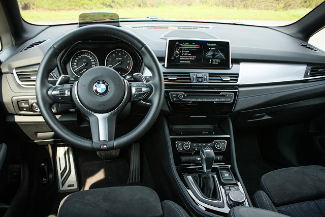 2015 BMW 220d xDrive Active Tourer | Photo © Raphael Gürth/autofilou.at