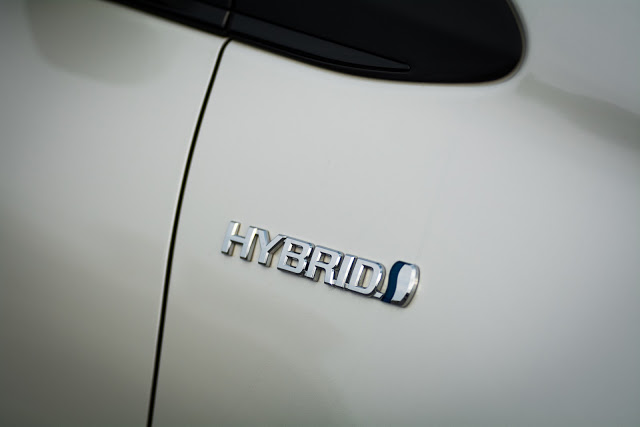 2015 Toyota Yaris 1,5 VVT-i Hybrid Active | Photo © Christoph Adamek/autofilou.at