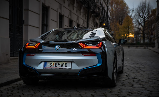 2015 BMW i8 | Photo © Christoph Adamek/autofilou.at
