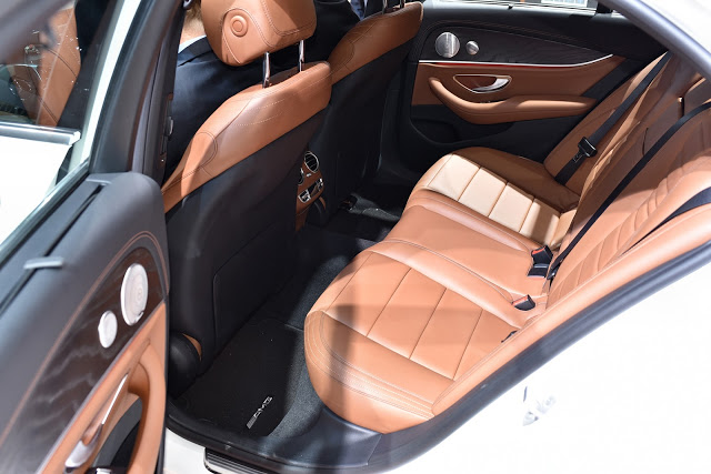 2016 Mercedes-Benz E-Klasse back seat sitze rück bank NAIAS