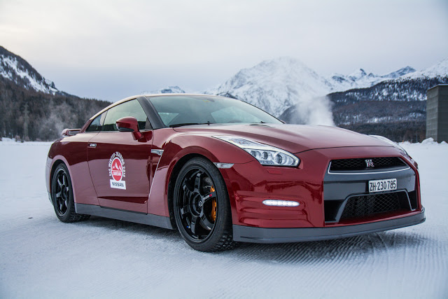 Nissan Snow Experience 2016 drift review test autofilou