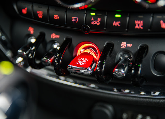 2016 MINI Cooper S Clubman JCW Test Review autofilou