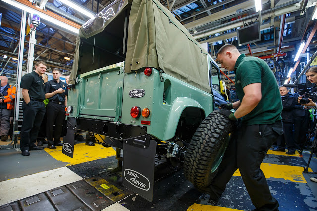 Last Land Rover Defender produced Solihull 2016 R.I.P.