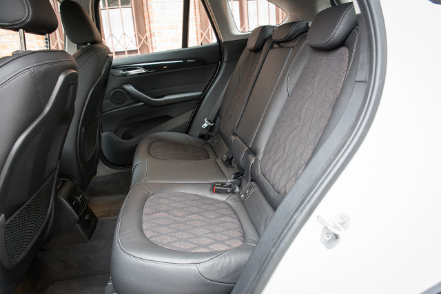 2016 BMW X1 xDrive20d test review interieur interior innenraum