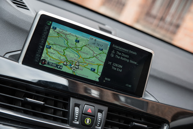 2016 BMW X1 xDrive20d navi sys bildschirm monitor tft