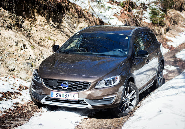 2016 Volvo V60 Cross Country T5 test review fahrbericht