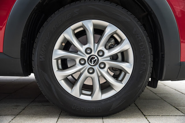 Mazda CX-3 G150 Revolution Top test review wheel tire