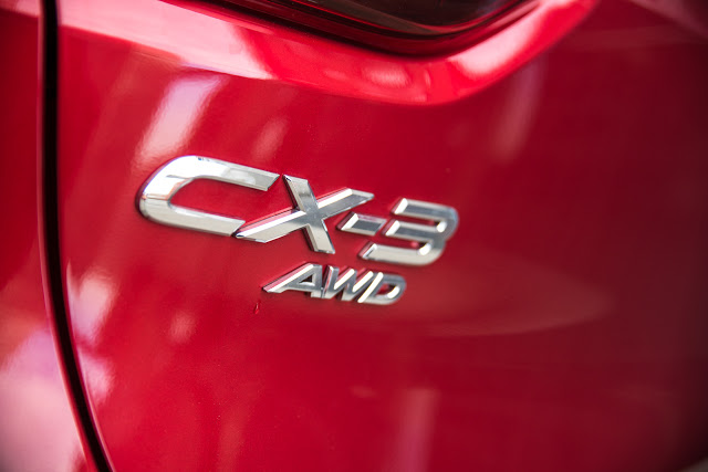 Mazda CX-3 G150 Revolution Top test review logo batch