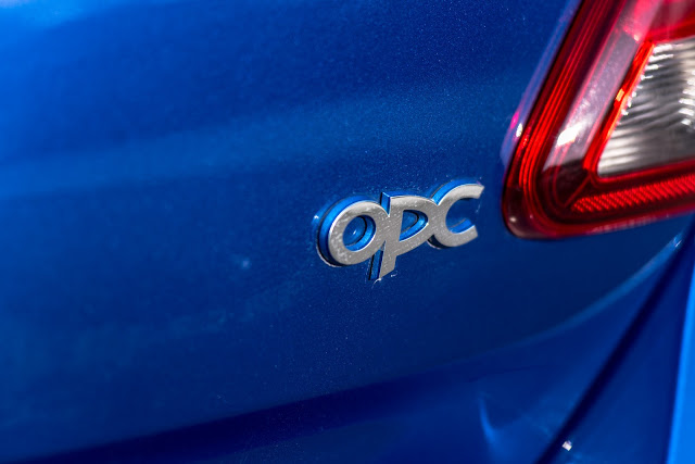 2015 2016 Opel Corsa OPC logo batch mark sign