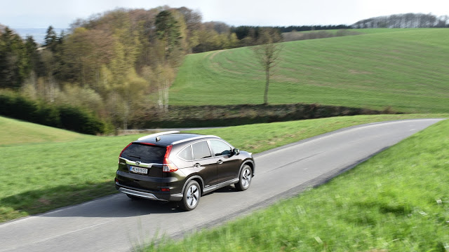 Honda CR-V Executive 1.6 i-DTEC 4WD 9AT test review