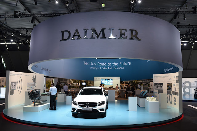 TecDay Road Future Drive Train Daimler Mercedes-Benz