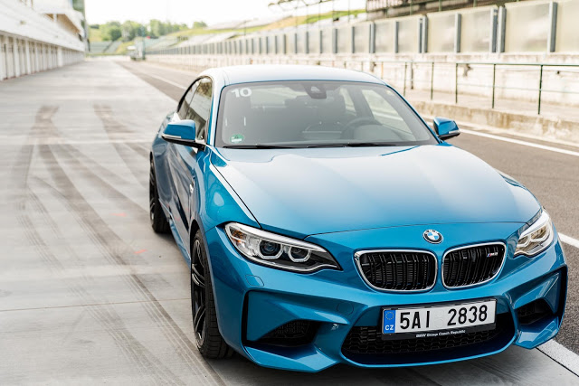 2016 BMW M2 Coupé Hungaroring test drive review autofilou