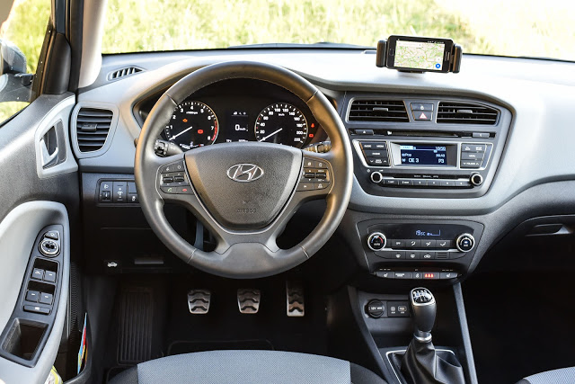 Hyundai i20 Active Premium 1,0 T-GDi test review fahrbericht