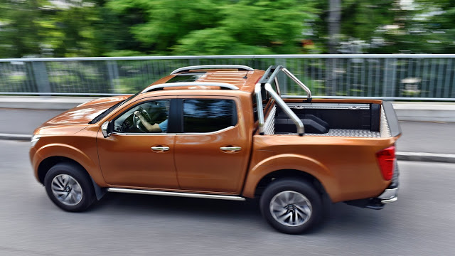 Nissan Navara NP300 Double Cab Tekna test review fahrbericht