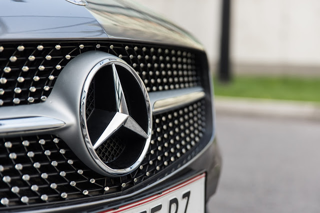 2016 Mercedes-Benz A 220 d 4MATIC test drive review