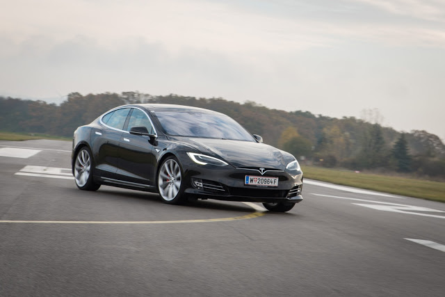 2016 Tesla Model S P90D Ludicrous test drive review fahrbericht