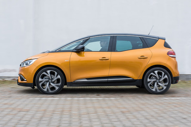 Renault Scénic bose dci 110 automatic test review 2017