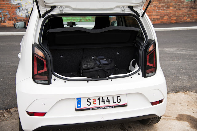 2016 VW up! Highline 1,0 BlueMotion Technology test drive review