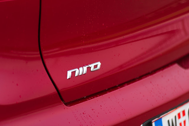 KIA Niro Platin Hybrid test drive review fahrbericht
