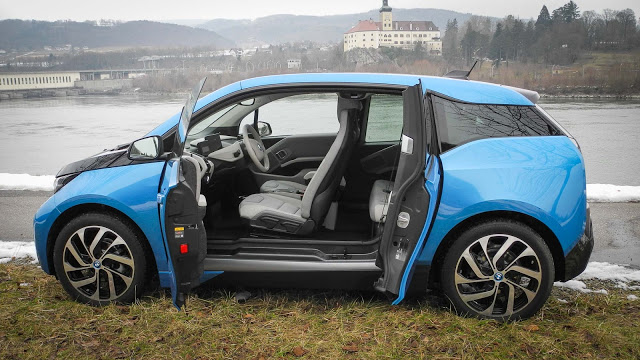 2017 BMW i3 94Ah test drive review fahrbericht blue blau