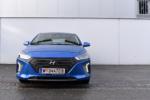 2017 Hyundai Ioniq Plug-in Hybrid PHEV test review marina blue blau