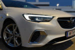 Opel Insignia GSi Sports Tourer CDTI Diesel Test Review 210 white weiß