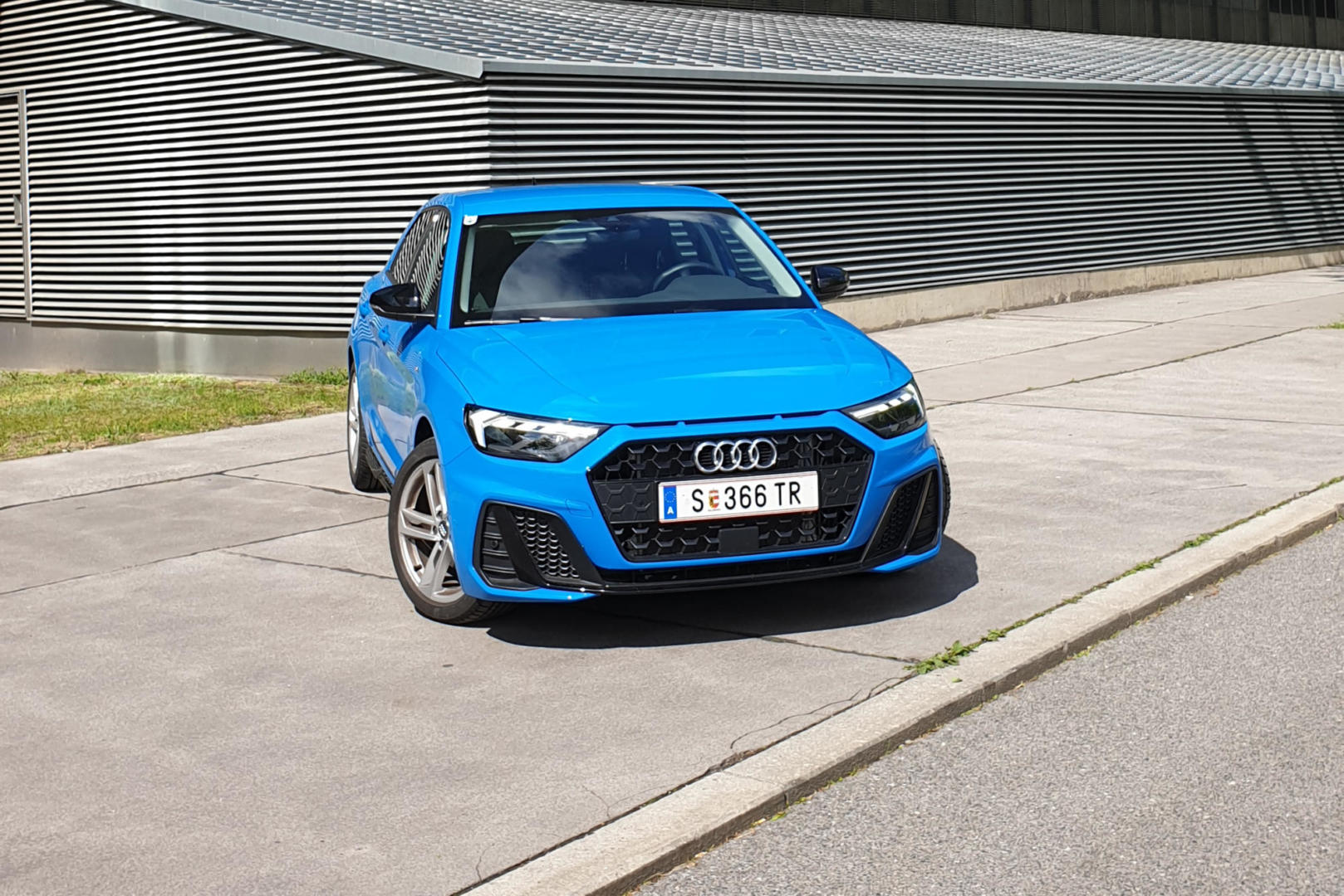 Der Audi A1 S line: Ein Sportwagen im Kleinwagenformat 🤩