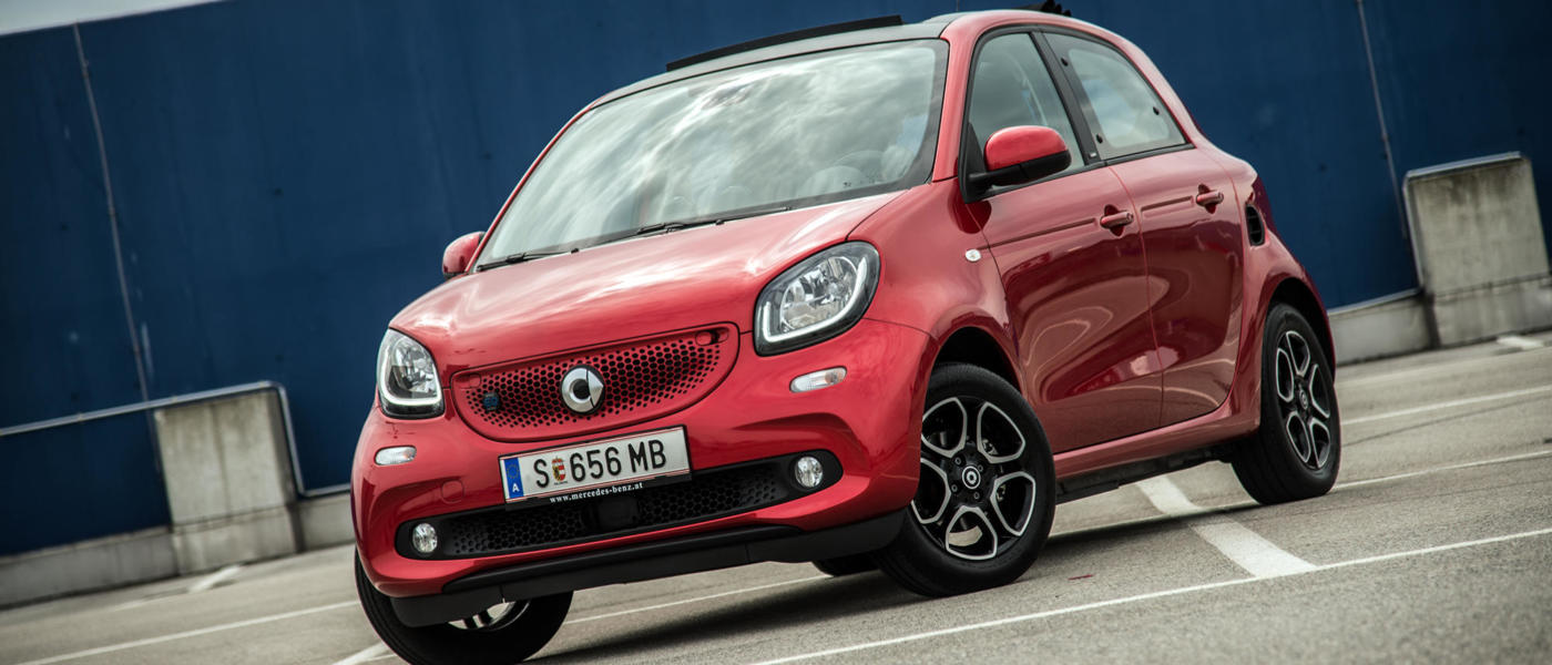 2019 smart EQ forfour Test Review red rot electric drive strom