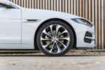 2019 Jaguar XE D180 RWD HSE test review white weiß facelift automatic