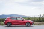 2020 SEAT Leon Seite Side Red Rot