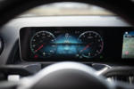 2020 Mercedes-Benz GLB 250 4MATIC Tachometer
