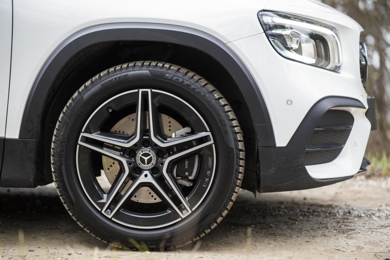 Der MercedesBenz GLB 250 4MATIC im Test! autofilou