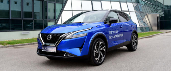 Nissan Qashqai Tekna+ Magnetic Blue Metallic Blau Scheinwerfer Front Felgen