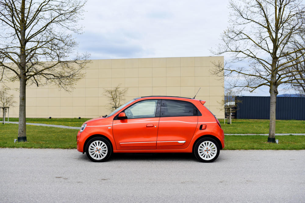 Renault Twingo Electric Vibes Test Review Fahrbericht Orange