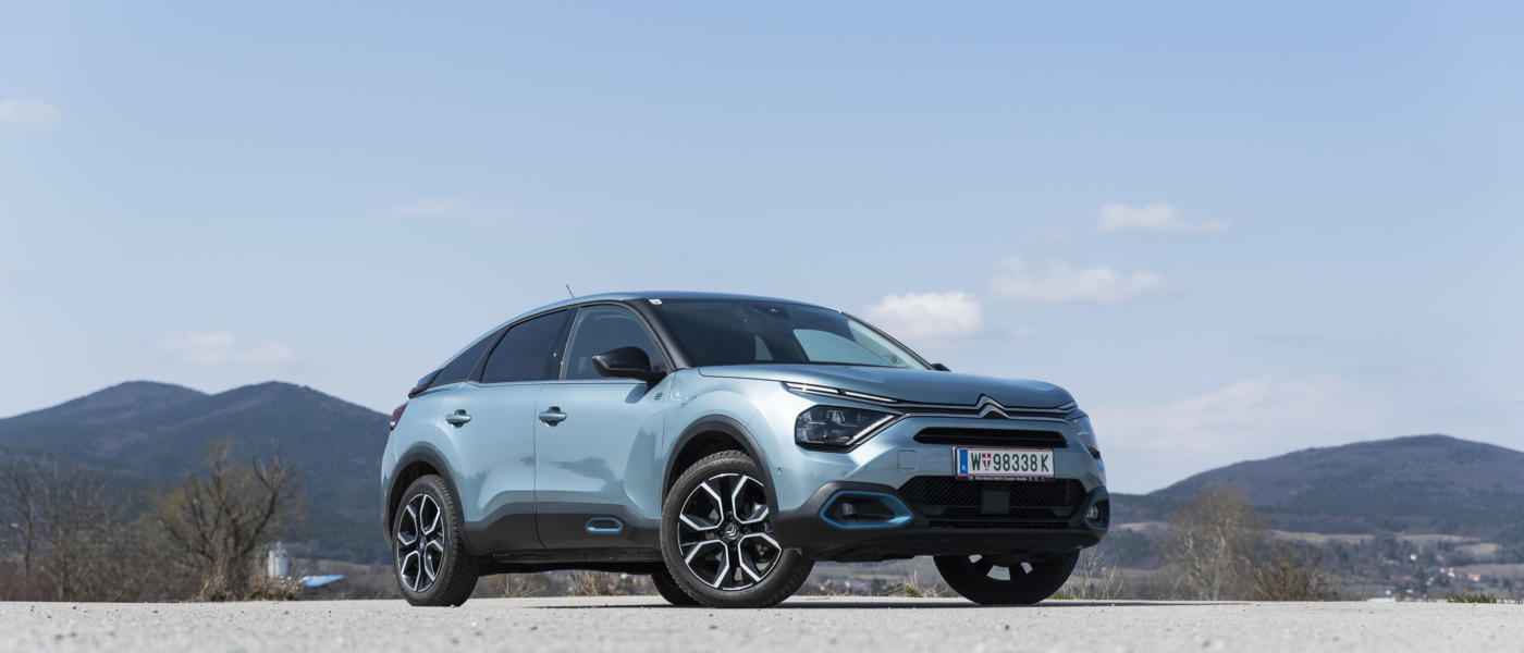 2021 Citroën ë-C4 Shine Test Review Fahrbericht