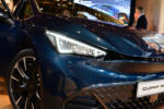 CUPRA Born Alpha Blau Aurora Blue Front Scheinwerfer Exterieur