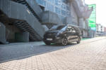 Opel Zafira-e Life Elegance Large Long Länge L schwarz black front 3/4