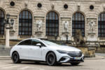 2022 Mercedes-AMG EQE 43 4MATIC test review fahrbericht white weiß