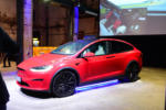 2023 Tesla Model X Plaid Red Multi-Coat Rot white interieur sitzprobe test review
