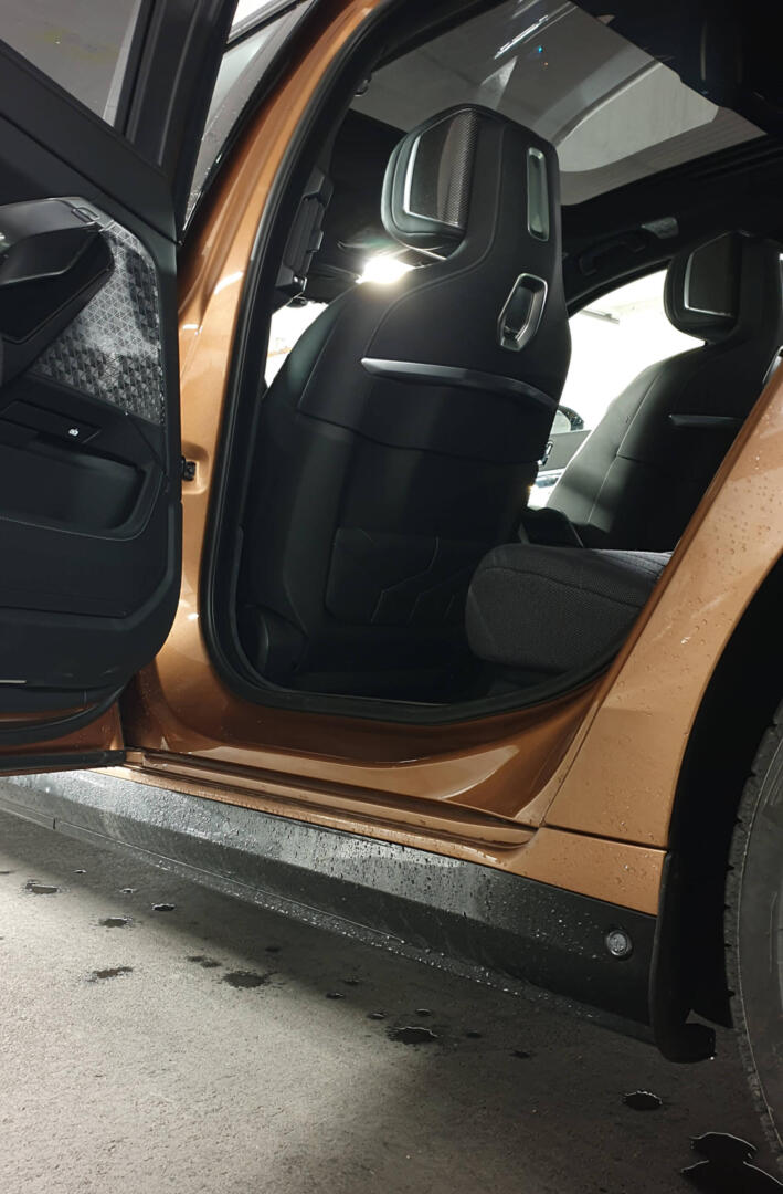 BMW i7 Einstieg Leiste automatische Türen Sensor dreckig schmutz problem