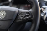 2024 Opel Corsa Electric GS Long Range Test Drive Review Fahrbericht Ultimate Facelift Grafik Grau Grey Gray