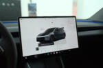 2025 Tesla Model Y Facelift Upgrade Juniper Display Zentral Mittel Übersicht 15,4 Zoll inch