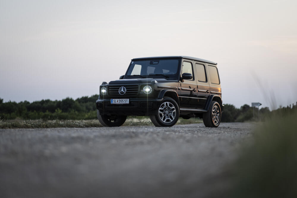 2025 Mercedes-Benz G 450 d von schräg vorne